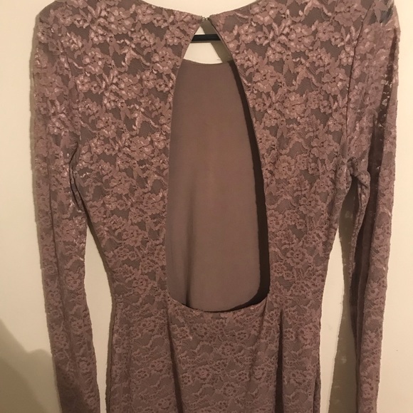 Victoria’s Secret Open Back Lace Dress - Picture 5 of 6